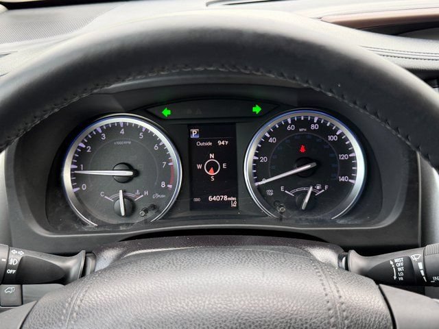 Used 2018 Toyota Highlander Limited AWD/4WD image 6