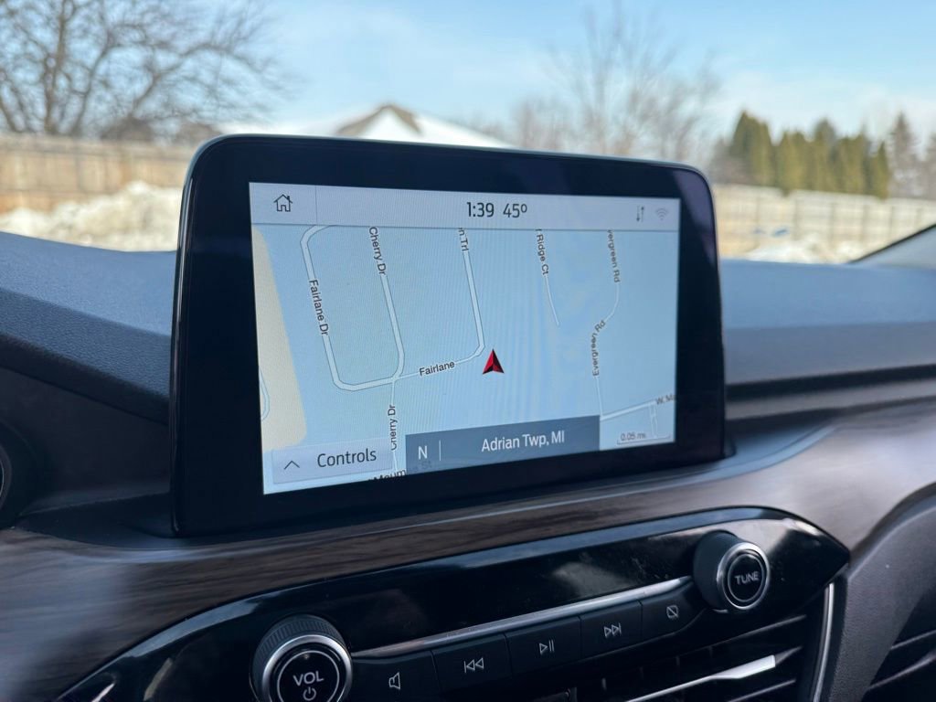 Certified 2020 Ford Escape Titanium image 25