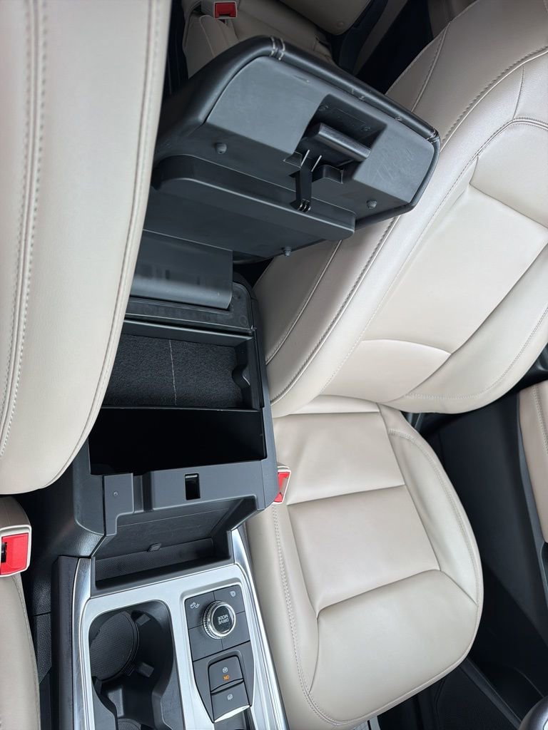 Certified 2023 Ford Explorer XLT w/ Equipment Group 202A image 39