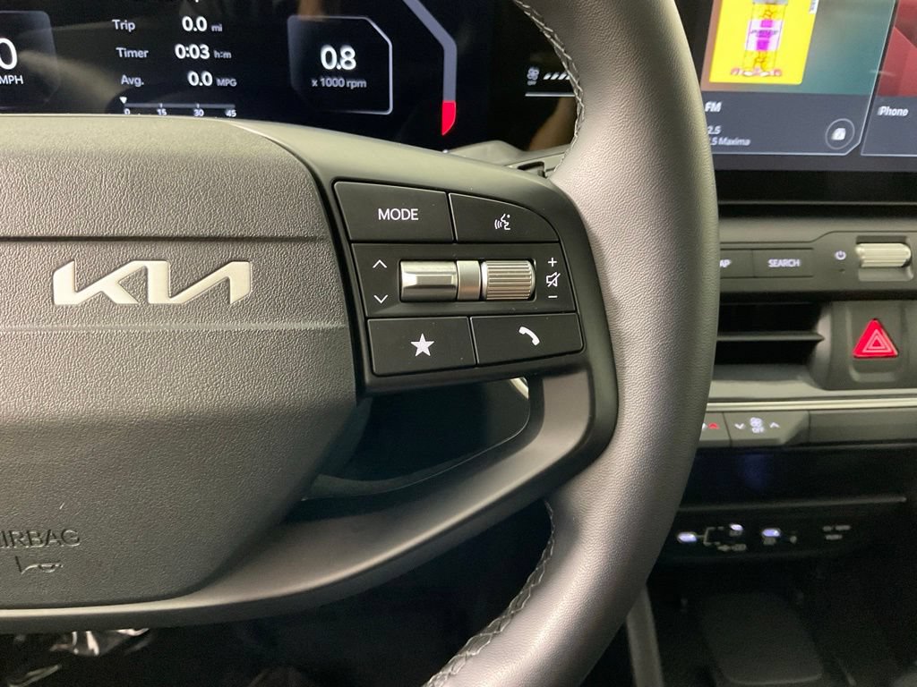 Used 2025 Kia K4 EX FWD image 22