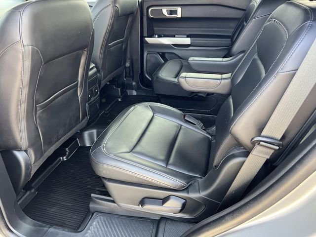 Certified 2023 Ford Explorer XLT w/ Equipment Group 202A image 12