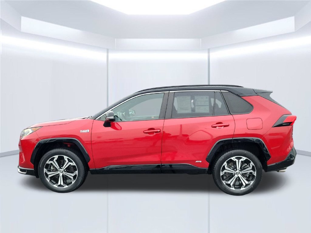Used 2021 Toyota RAV4 XSE w/ Weather Package AWD/4WD image 9