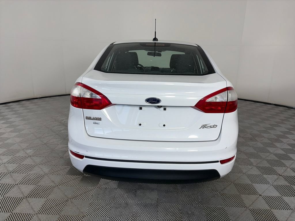 Certified 2019 Ford Fiesta SE w/ Cold Weather Package FWD image 6