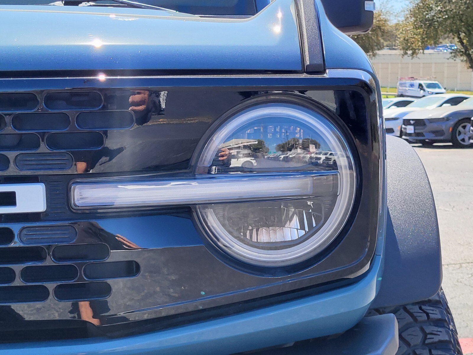 Certified 2022 Ford Bronco Wildtrak image 11