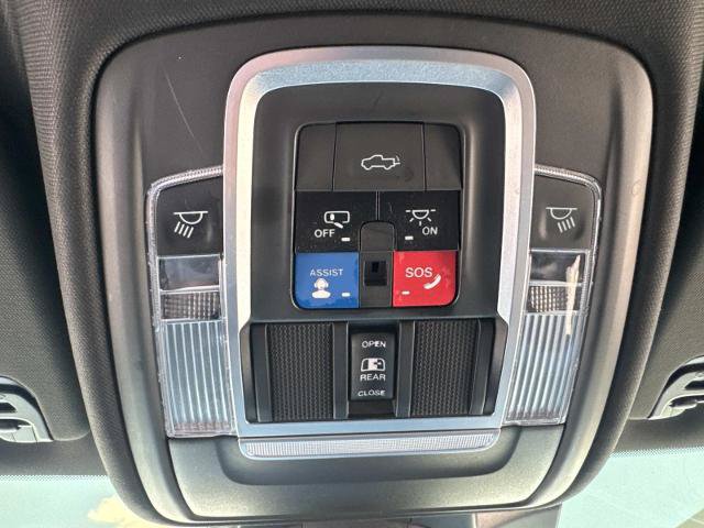 Used 2021 RAM 1500 Laramie w/ Sport Appearance Package AWD/4WD image 20