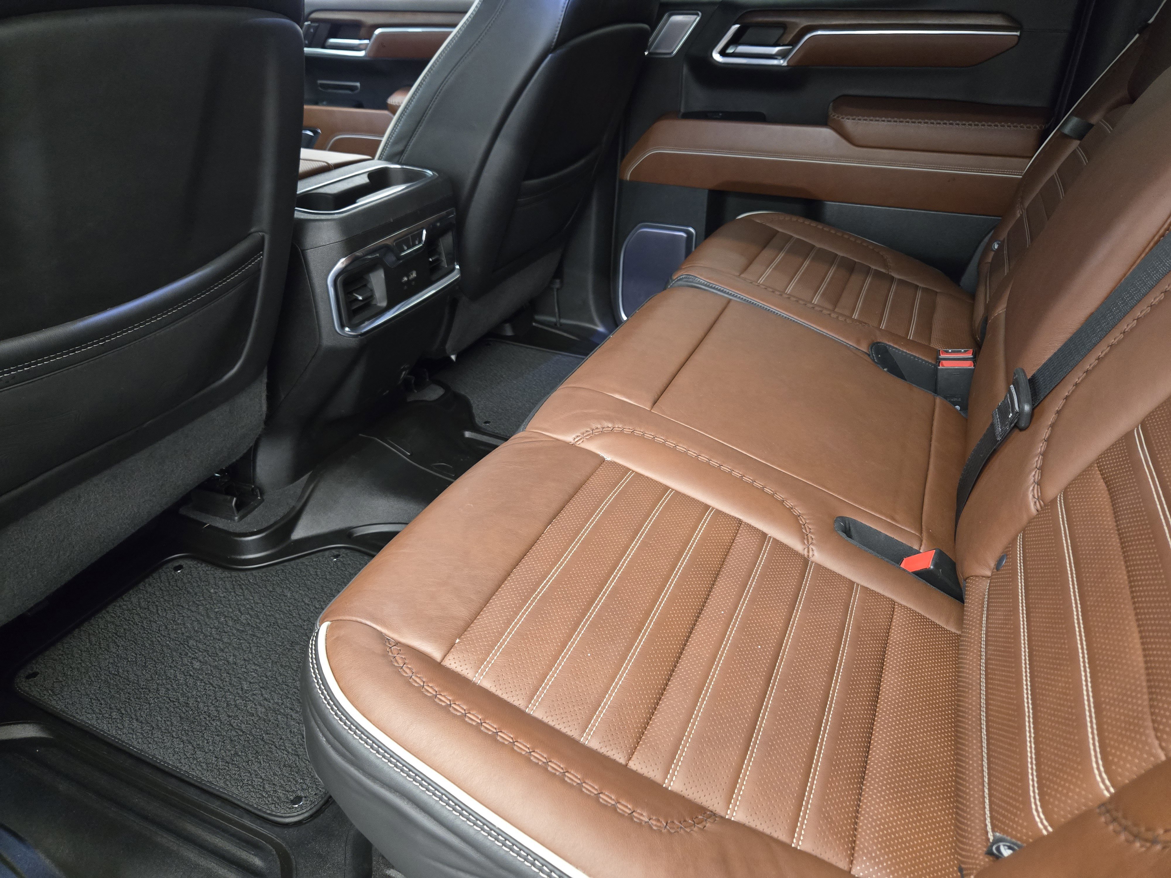 Used 2023 GMC Sierra 1500 Denali Ultimate image 30