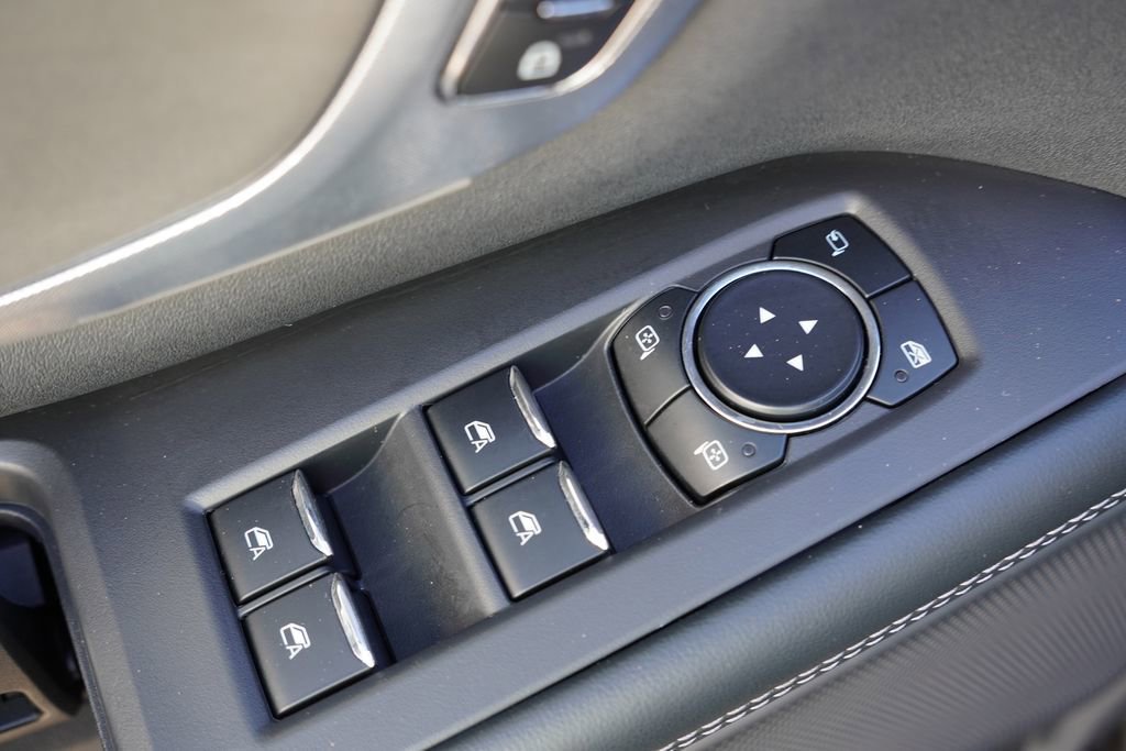 Certified 2025 Ford Expedition Max Platinum image 28