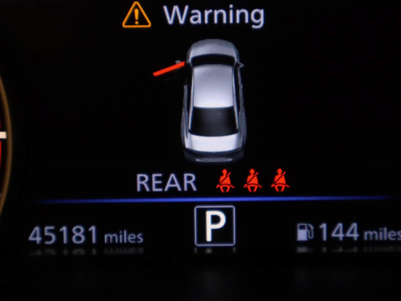 Used 2025 Nissan Altima 2.5 SV FWD image 8