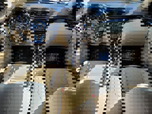 Used 2019 Nissan Rogue Sport SV w/ Technology Package image 13