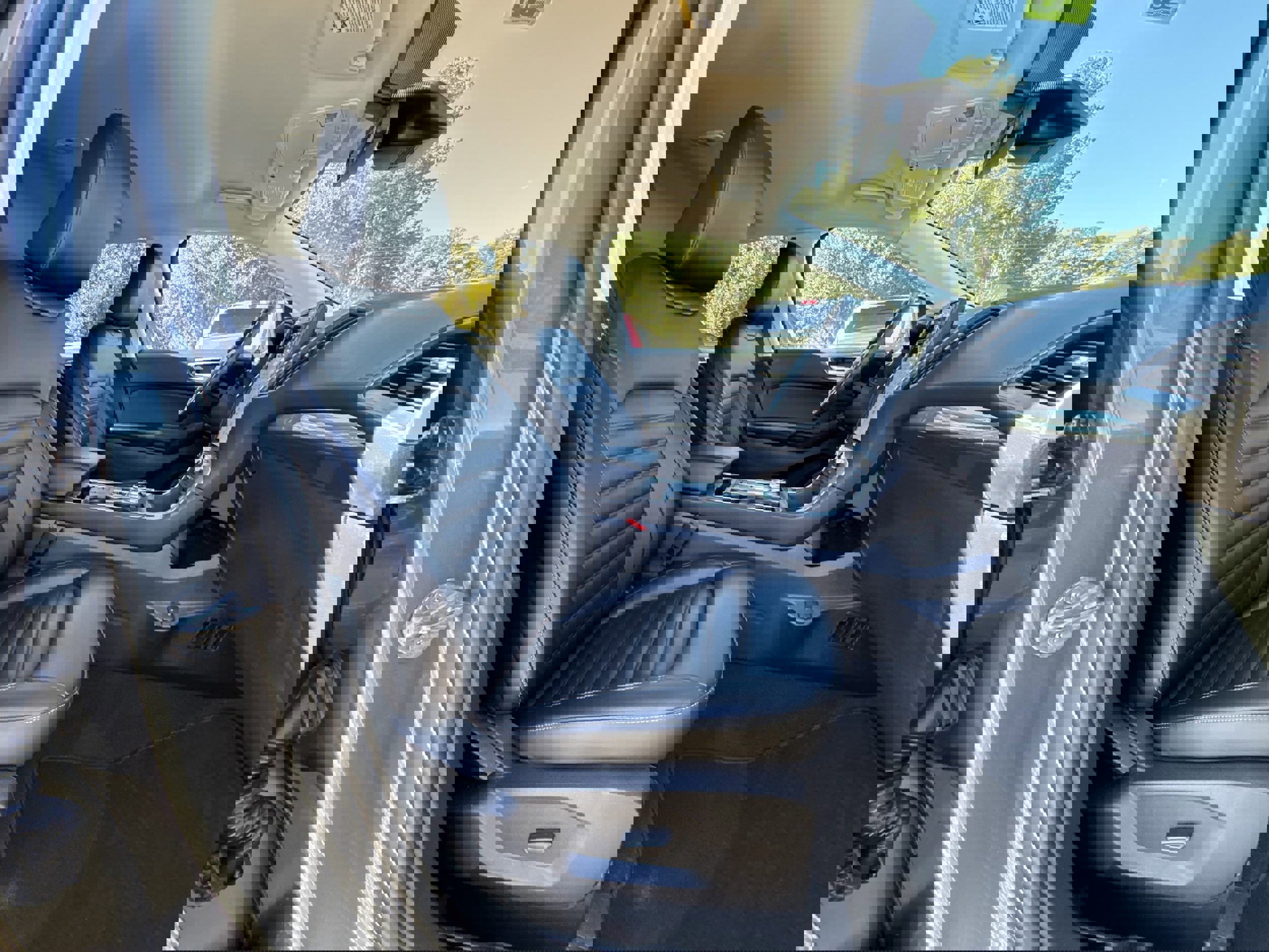 Certified 2024 Ford Edge SEL w/ Convenience Package image 11