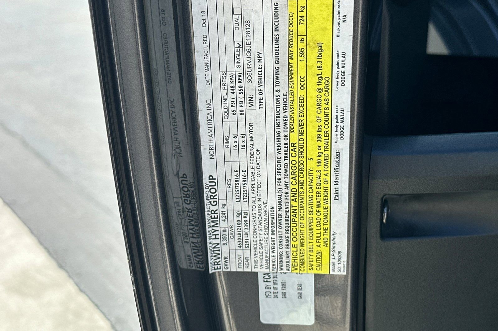 Used 2018 RAM ProMaster 3500 w/ Premium Appearance Group image 28