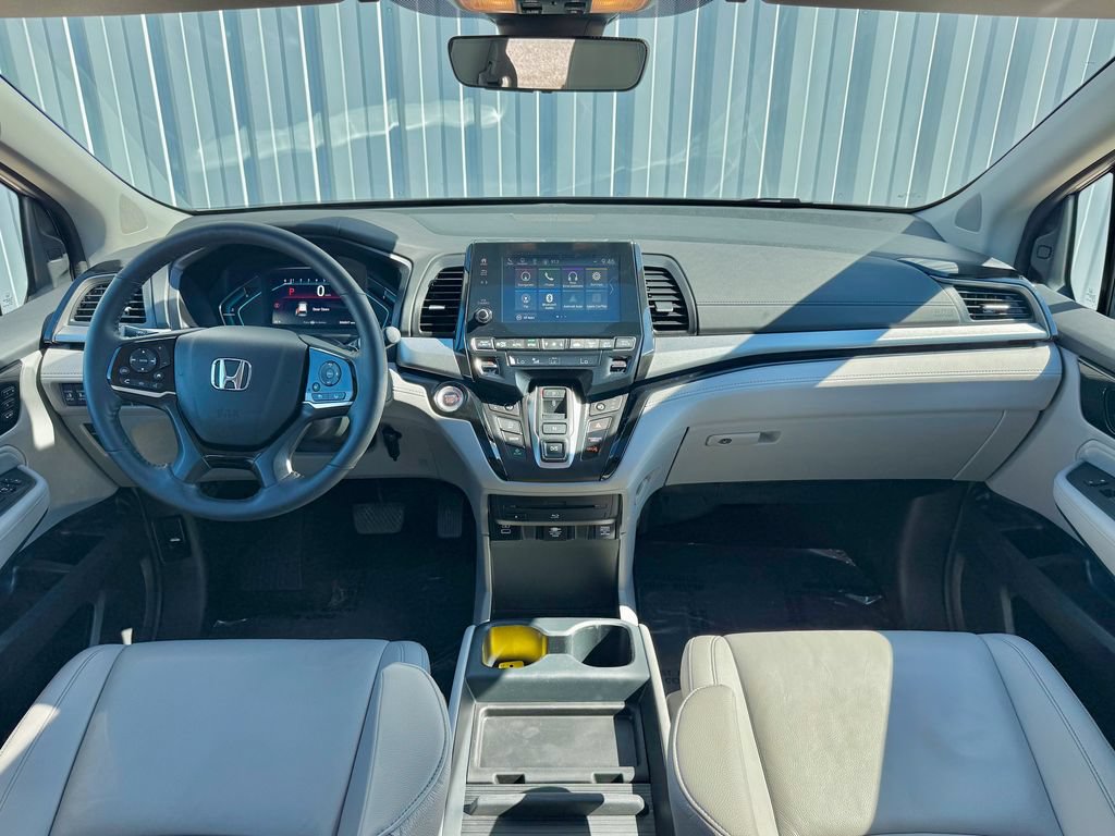 Used 2023 Honda Odyssey Touring image 39