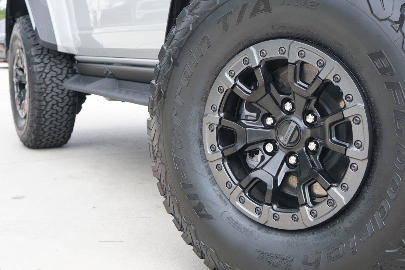 Certified 2026 Ford Bronco Raptor AWD/4WD image 2