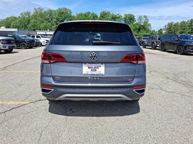 Used 2022 Volkswagen Taos SEL w/ Panoramic Sunroof Package AWD/4WD image 29