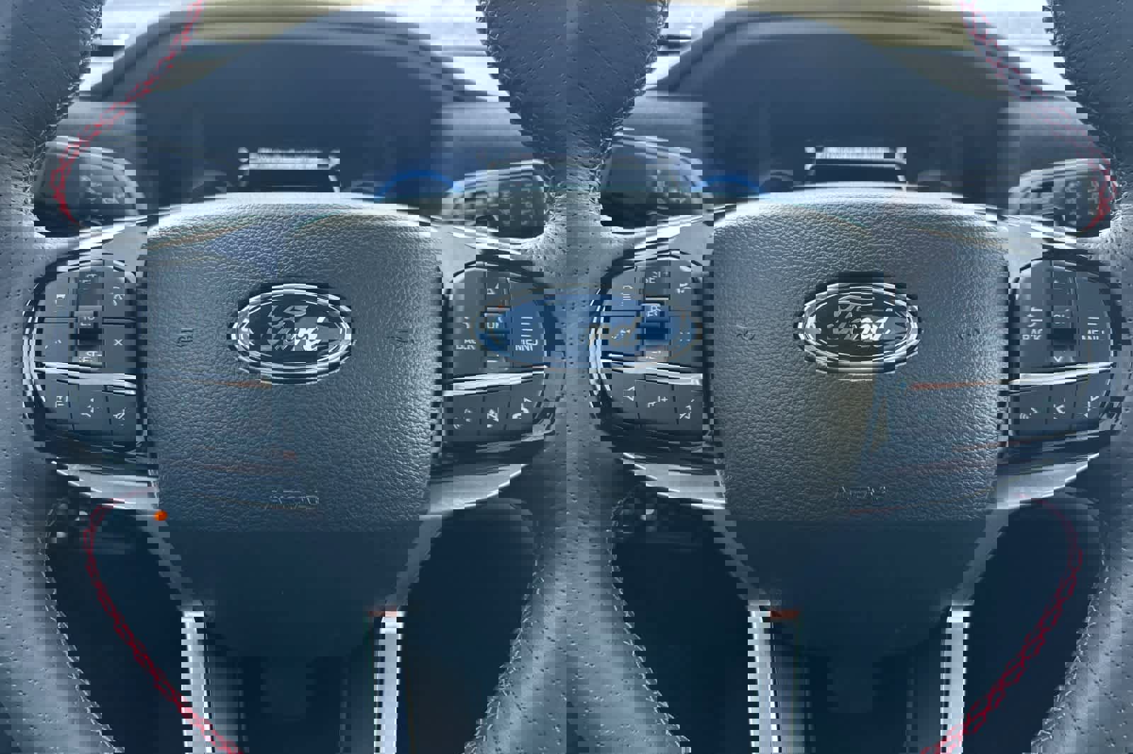 Certified 2025 Ford Explorer ST image 24