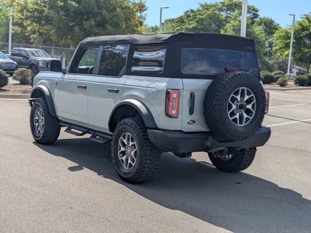 Certified 2024 Ford Bronco Badlands AWD/4WD image 6