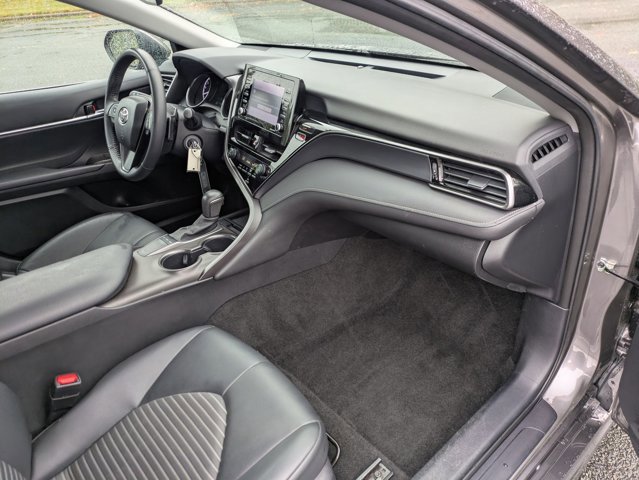 Used 2023 Toyota Camry SE image 35