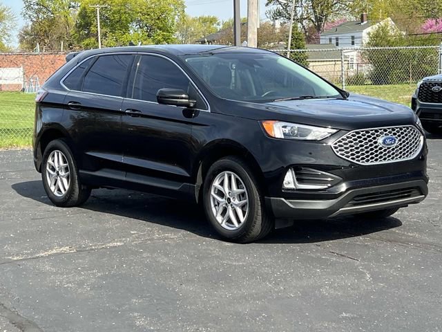 Certified 2023 Ford Edge SEL w/ Convenience Package AWD/4WD image 7
