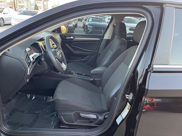Used 2019 Volkswagen Jetta S image 17