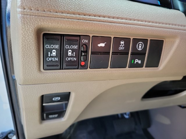 Used 2023 Honda Odyssey Elite image 24