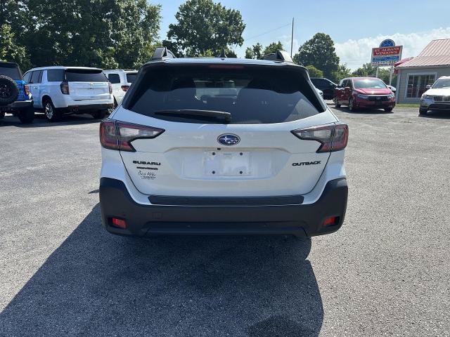 Used 2025 Subaru Outback Onyx Edition AWD/4WD image 5