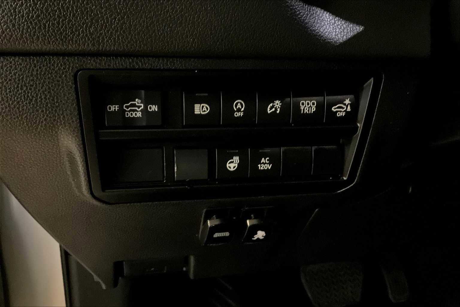 Used 2022 Toyota Tundra Limited image 66