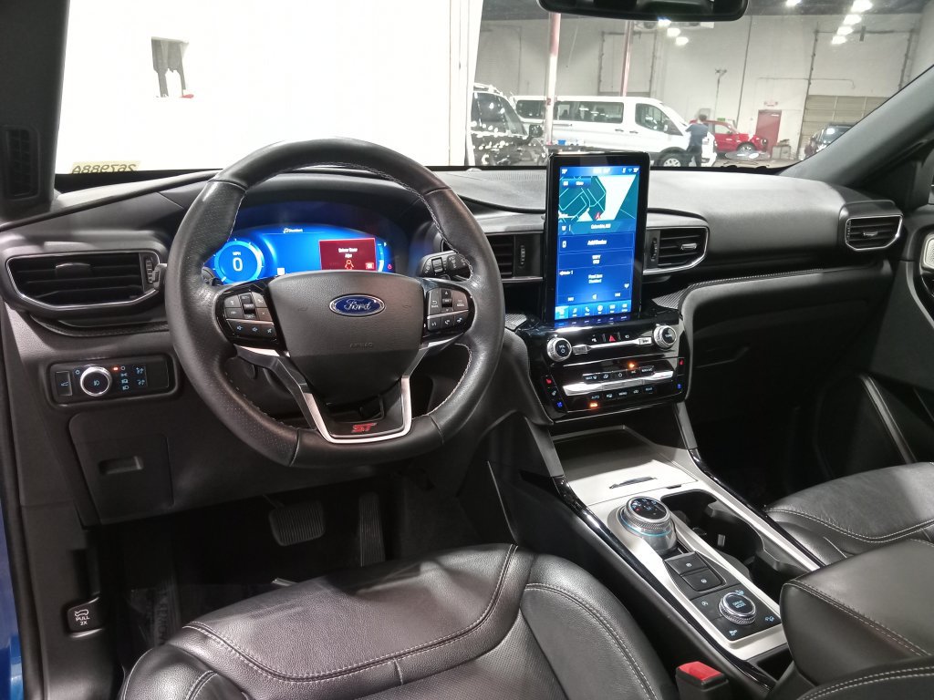 Certified 2022 Ford Explorer ST w/ Equipment Group 401A AWD/4WD image 16