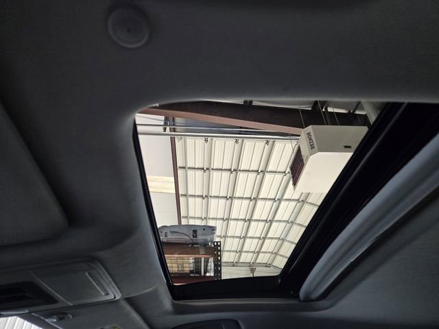 Used 2023 Honda Accord Touring image 27