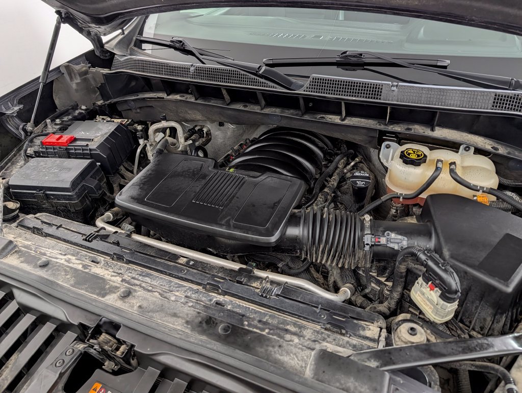 Used 2022 Chevrolet Silverado 1500 RST AWD/4WD image 7
