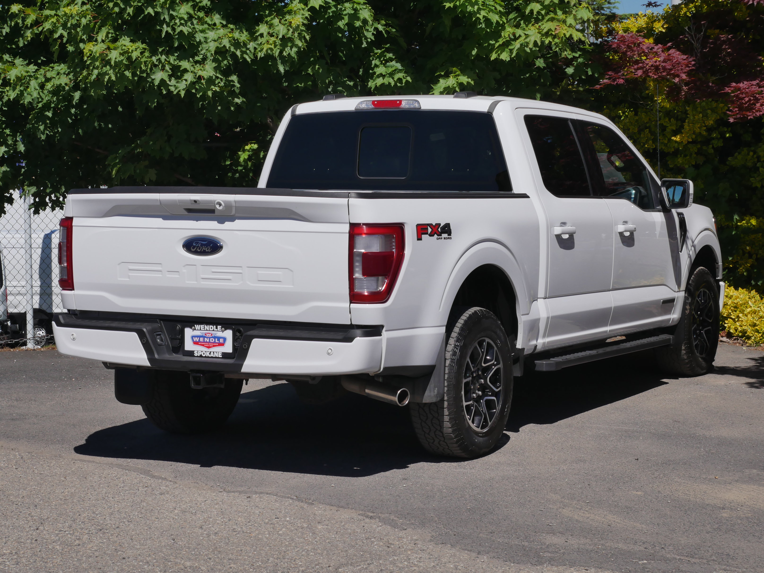Certified 2023 Ford F150 Lariat w/ FX4 Off-Road Package AWD/4WD image 27