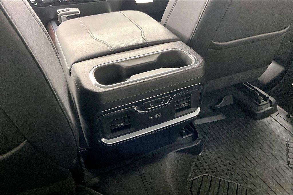 Used 2023 GMC Sierra 1500 SLT w/ SLT Premium Plus Package image 34
