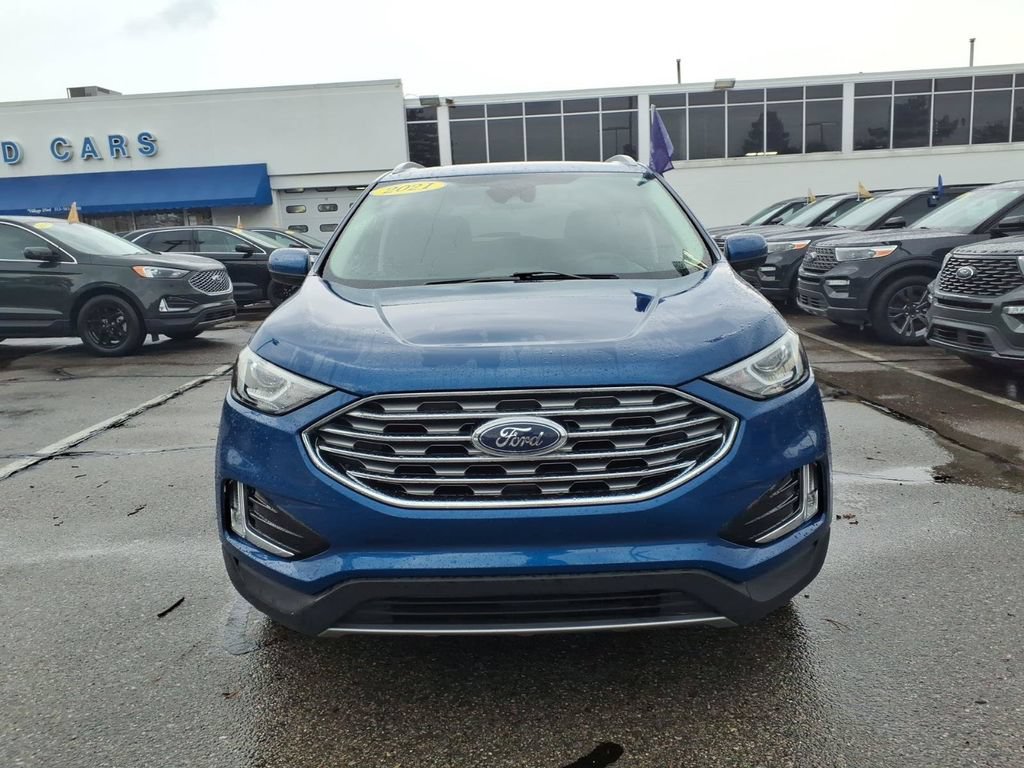 Certified 2021 Ford Edge SEL w/ Convenience Package AWD/4WD image 3
