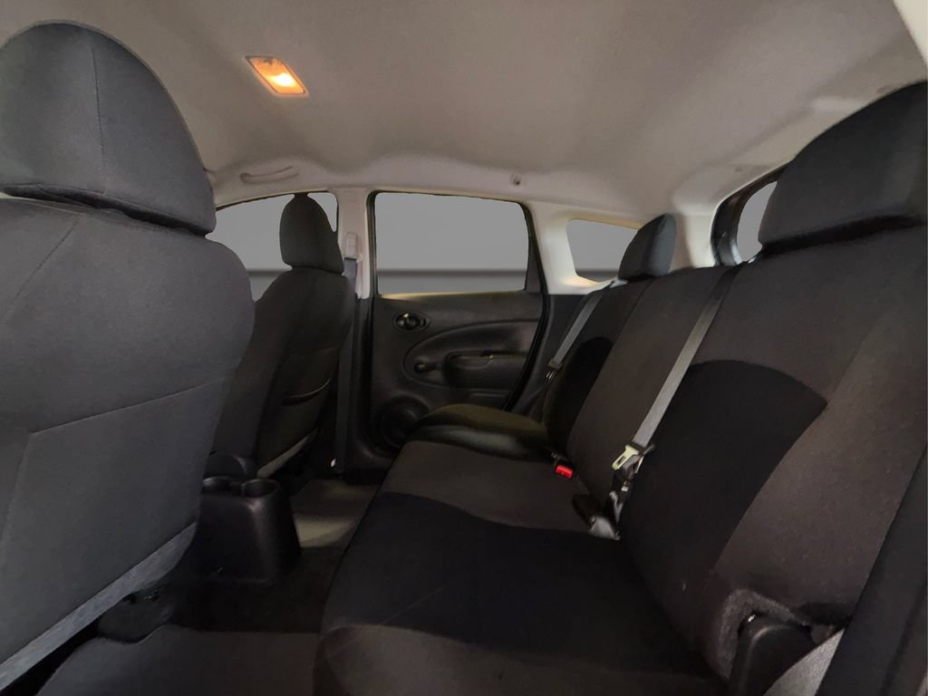 Used 2018 Nissan Versa Note S FWD image 11