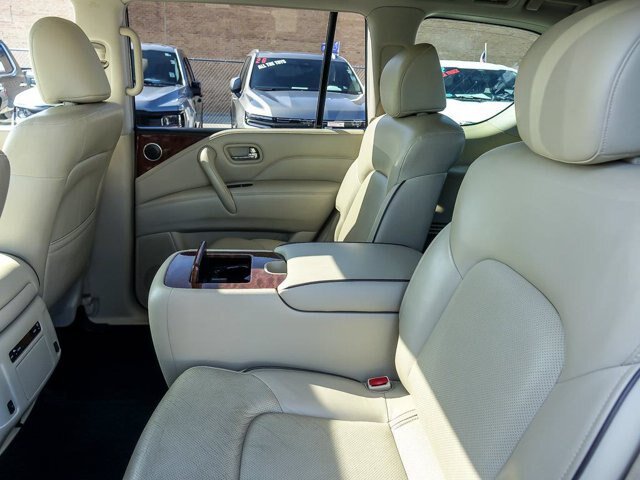 Used 2018 INFINITI QX80 4WD w/ Driver Assistance Package image 16