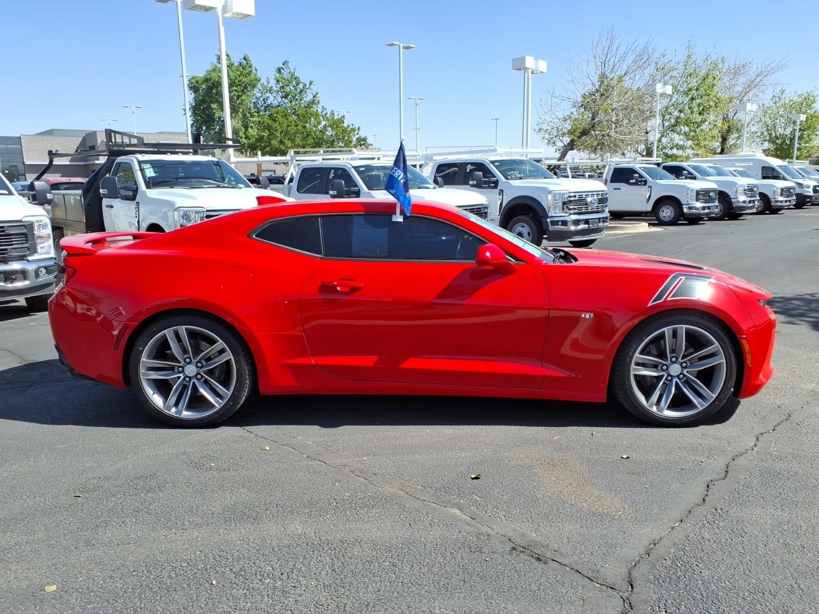 Used 2018 Chevrolet Camaro SS RWD image 3
