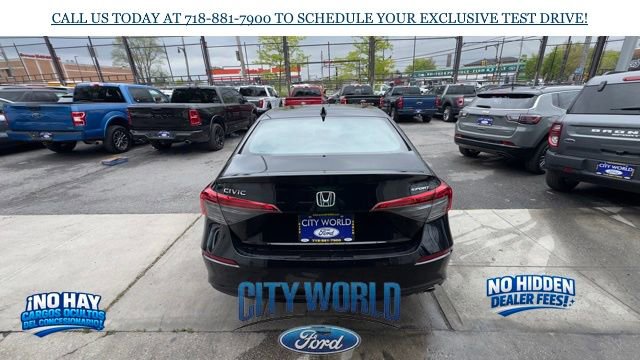 Used 2023 Honda Civic Sport image 3