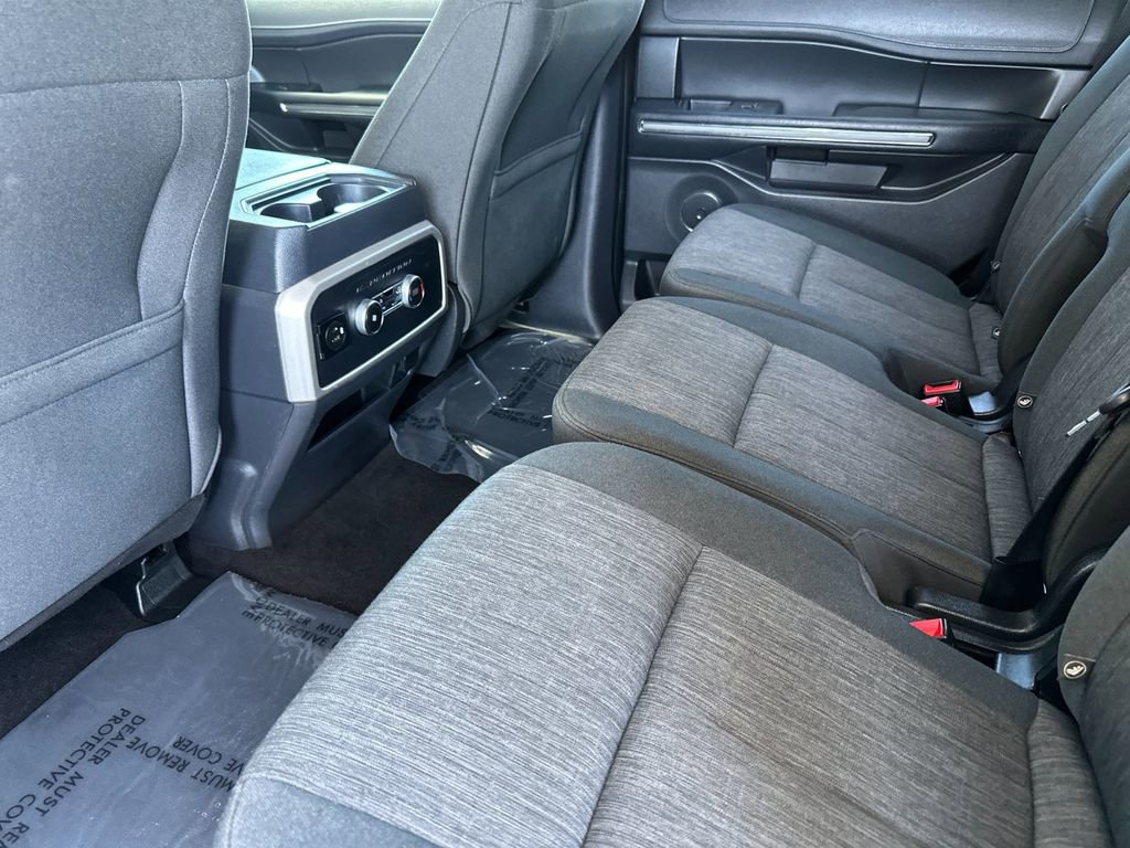 Certified 2022 Ford Expedition XLT AWD/4WD image 11