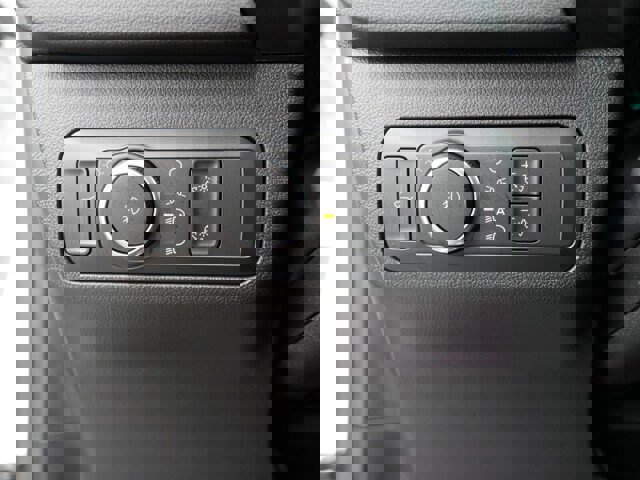 Certified 2022 Ford Escape SEL w/ Technology Package AWD/4WD image 24