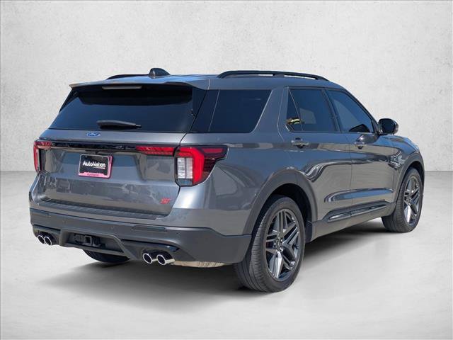 Certified 2025 Ford Explorer ST AWD/4WD image 5