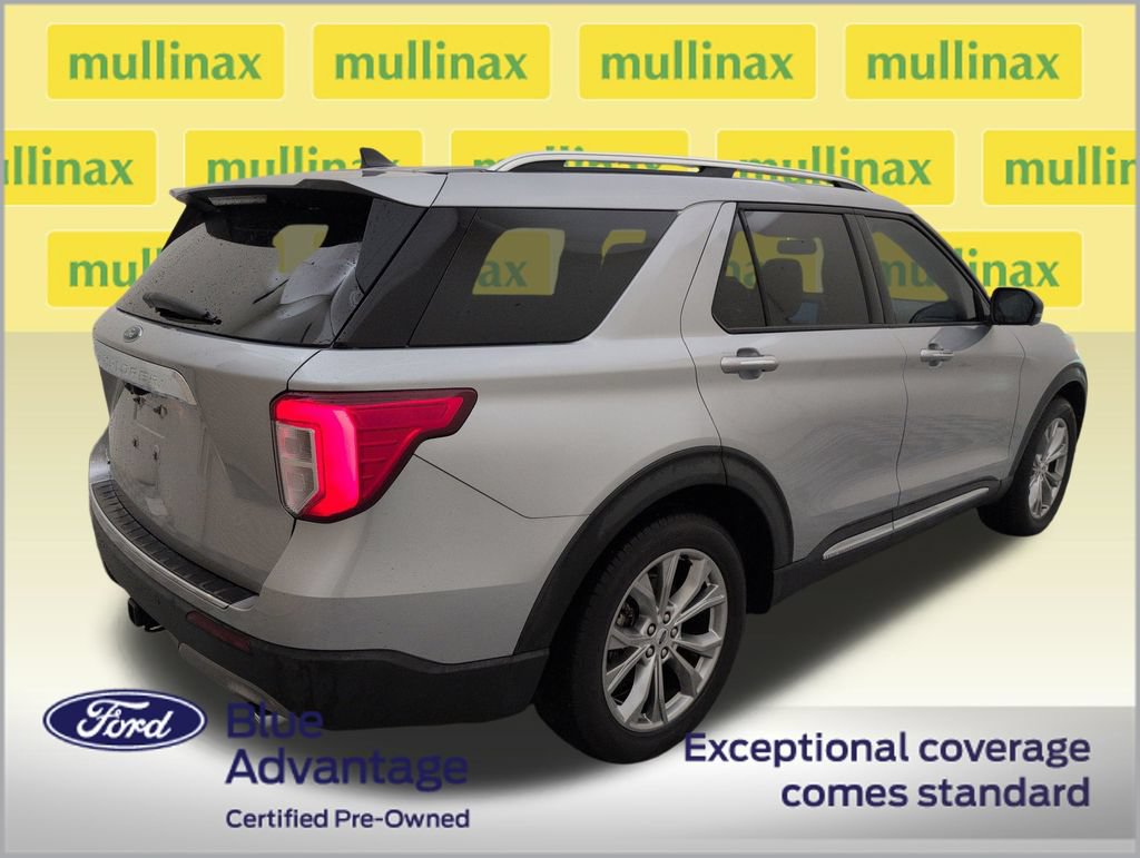 Certified 2022 Ford Explorer Limited w/ Equipment Group 301A RWD image 3