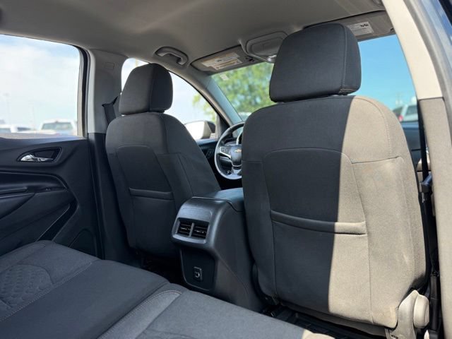 Used 2020 Chevrolet Equinox LT w/ Driver Convenience Package FWD image 11
