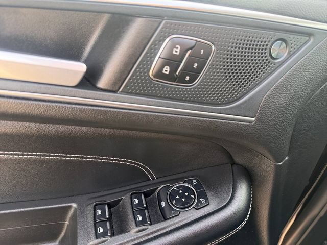 Certified 2024 Ford Edge Titanium AWD/4WD image 6