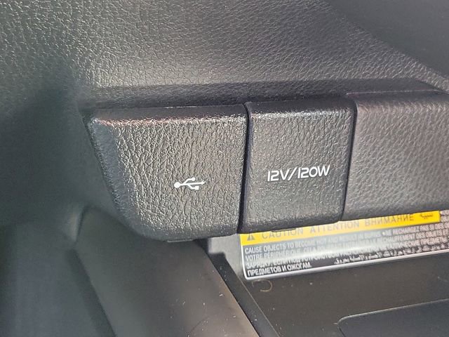 Used 2021 Toyota Camry XSE FWD image 10