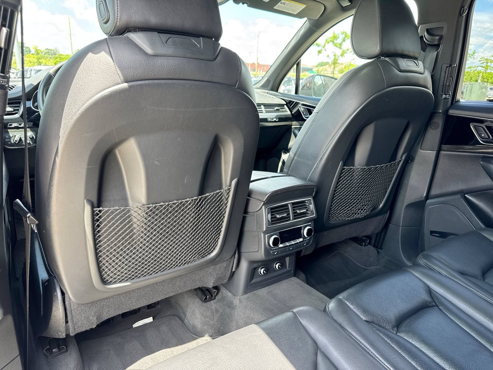 Used 2018 Audi Q7 3.0T Prestige w/ Prestige Package AWD/4WD image 24