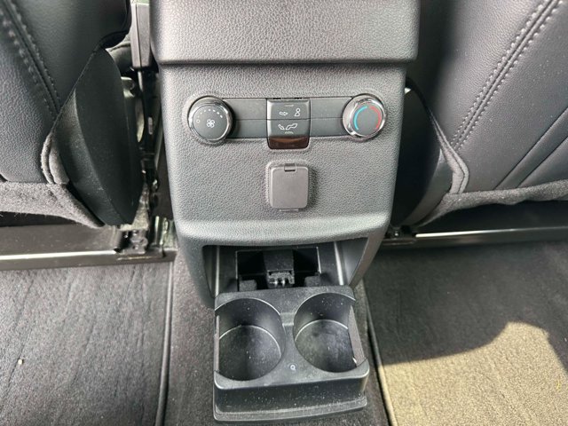 Certified 2019 Ford Explorer XLT w/ Equipment Group 202A AWD/4WD image 14