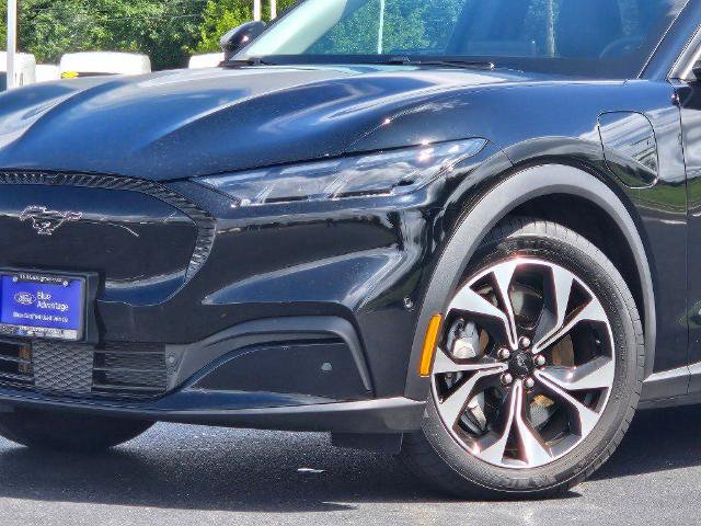 Certified 2024 Ford Mustang Mach-E Select w/ Comfort Package Lite AWD/4WD image 2