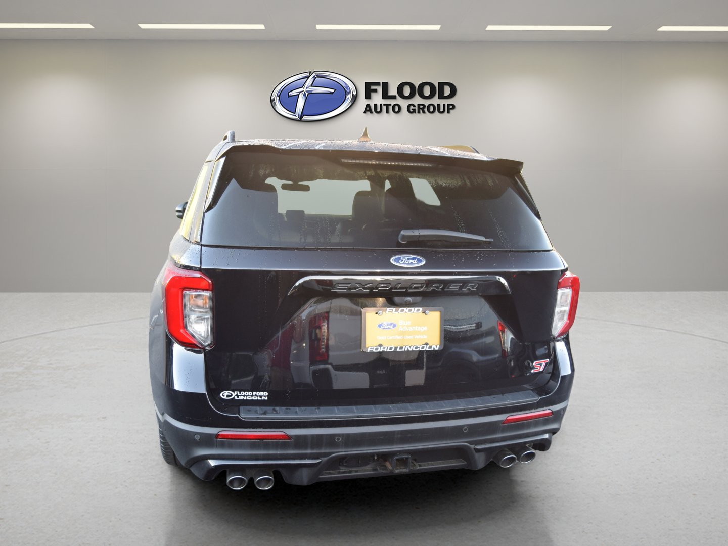 Certified 2024 Ford Explorer ST w/ Equipment Group 401A AWD/4WD image 5