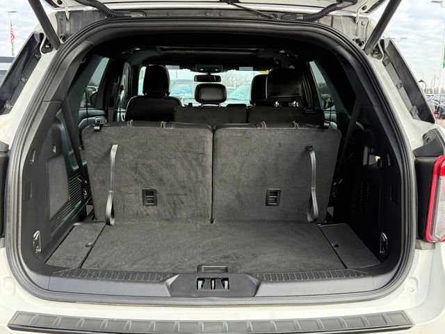 Certified 2023 Ford Explorer ST-Line w/ Class IV Trailer Tow Package image 29