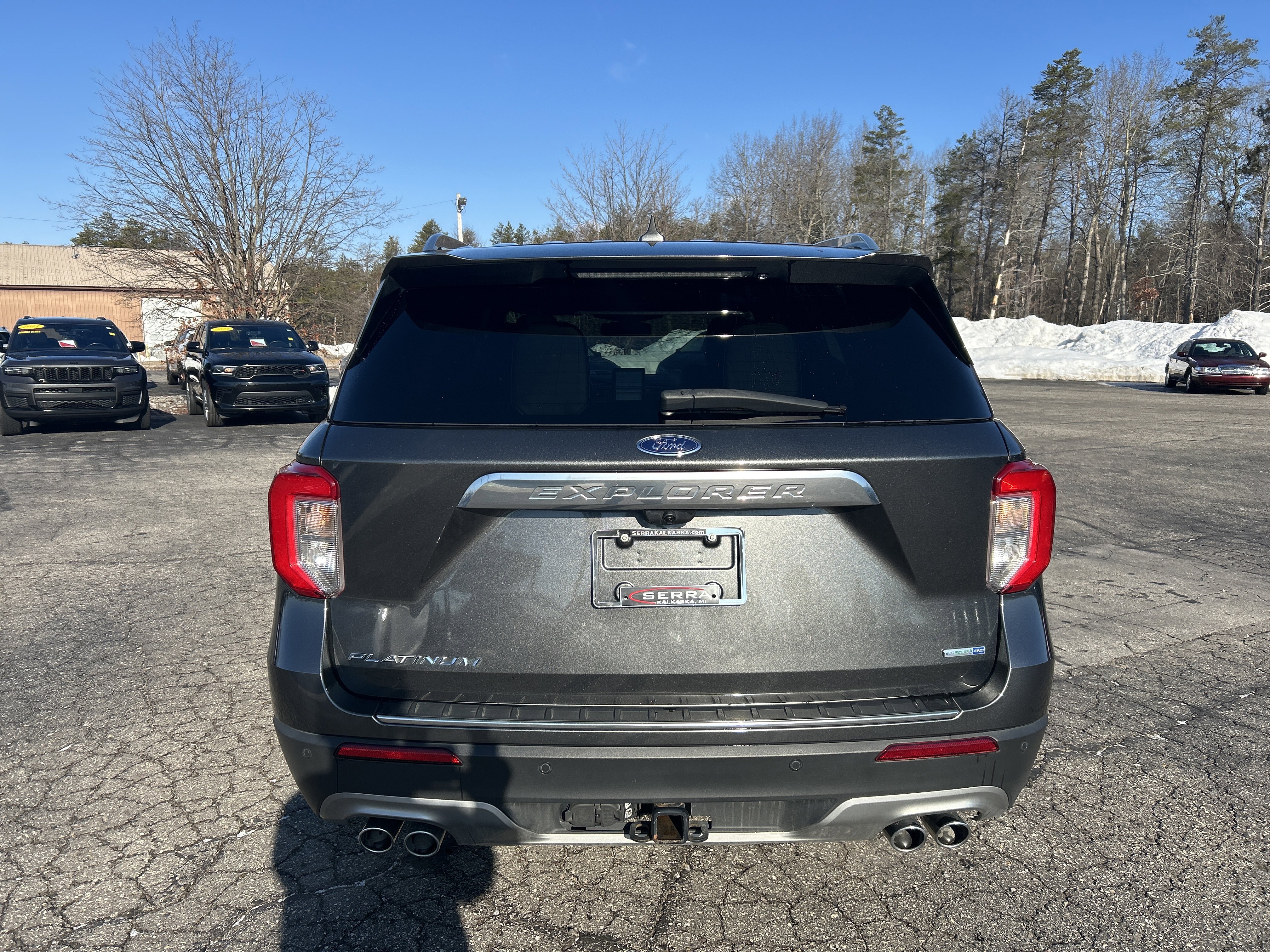 Certified 2020 Ford Explorer Platinum w/ Premium Technology Package image 5