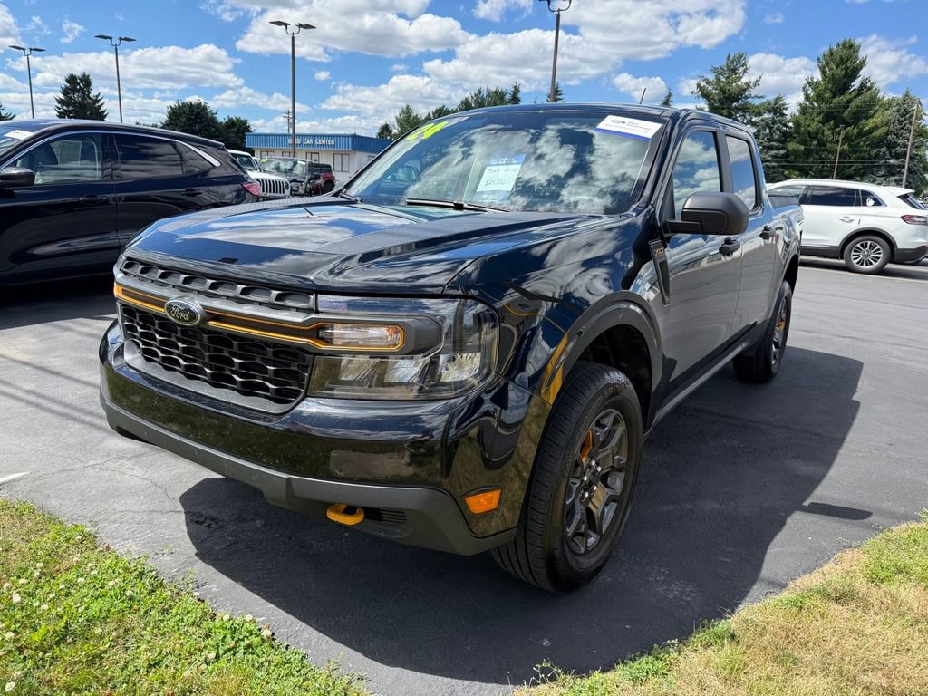 Certified 2024 Ford Maverick Tremor w/ Tremor Off-Road Package AWD/4WD image 7